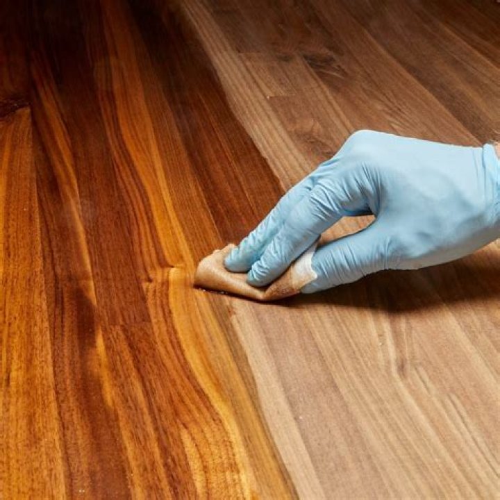 wipe on poly